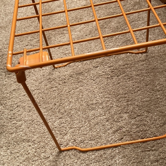 Shelf/Locker Expander - Picture 2 of 5